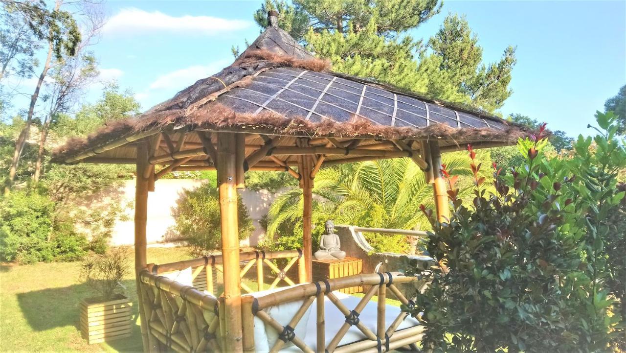 Hotel Les Jardins De Bormes, Sauna & Jacuzzi Kültér fotó