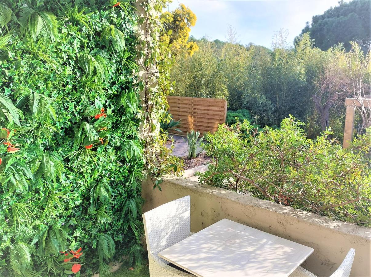 Hotel Les Jardins De Bormes, Sauna & Jacuzzi Kültér fotó